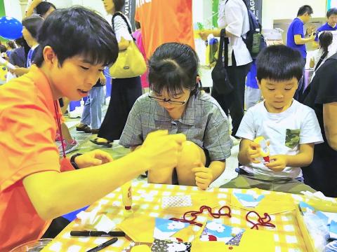 地域の子どもたちに「働く」を学んでもらおう!富士市のはたらく見本市参加